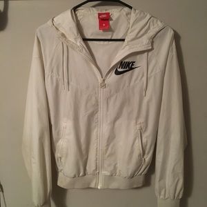 Nike wind breaker